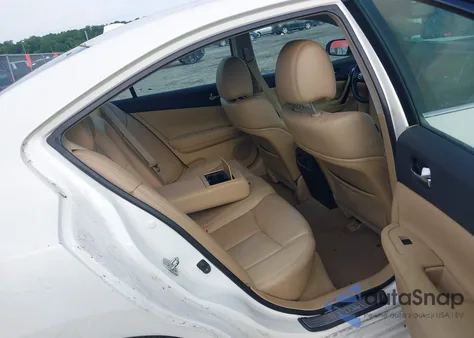 2011 Nissan Maxima S/Sv z USA, uszkodzony, nr VIN 1N4AA5AP5BC816106